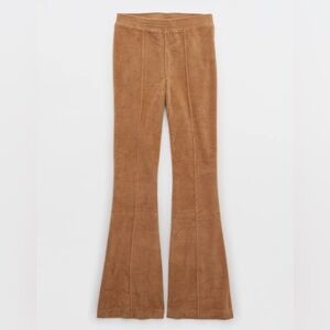 Aerie Groove-On Rib Velour Flare Pant